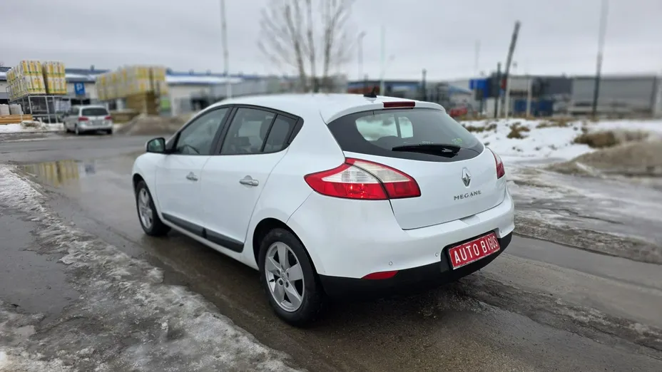 RENAULT Megane -