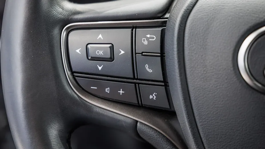 LEXUS UX UX 250h GPF Business Edition 2WD