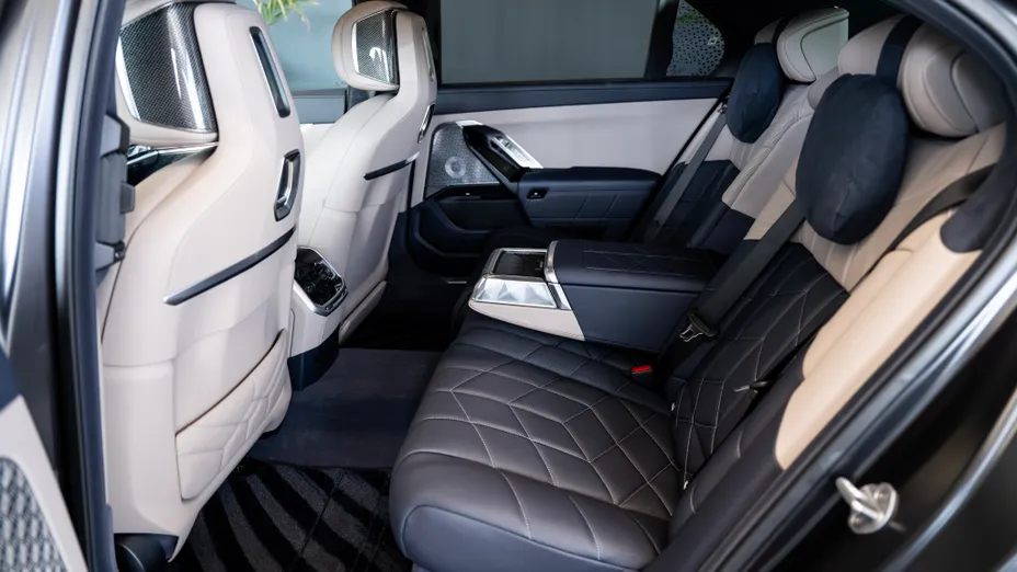 BMW Seria 7 740d xDrive mHEV M Sport sport-aut