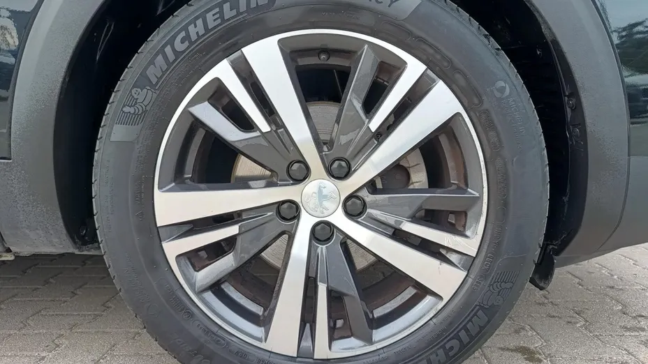 PEUGEOT 5008 5008 1.5 BlueHDi Allure S&S EAT8
