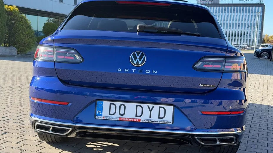 VOLKSWAGEN Arteon -