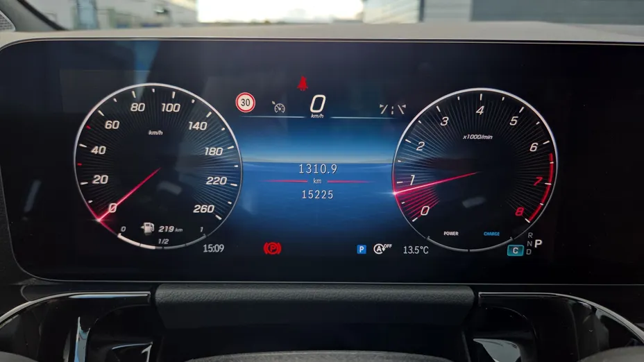 MERCEDES-BENZ GLA GLA 200 mHEV AMG Line 7G-DCT