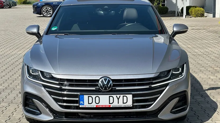 VOLKSWAGEN Arteon -