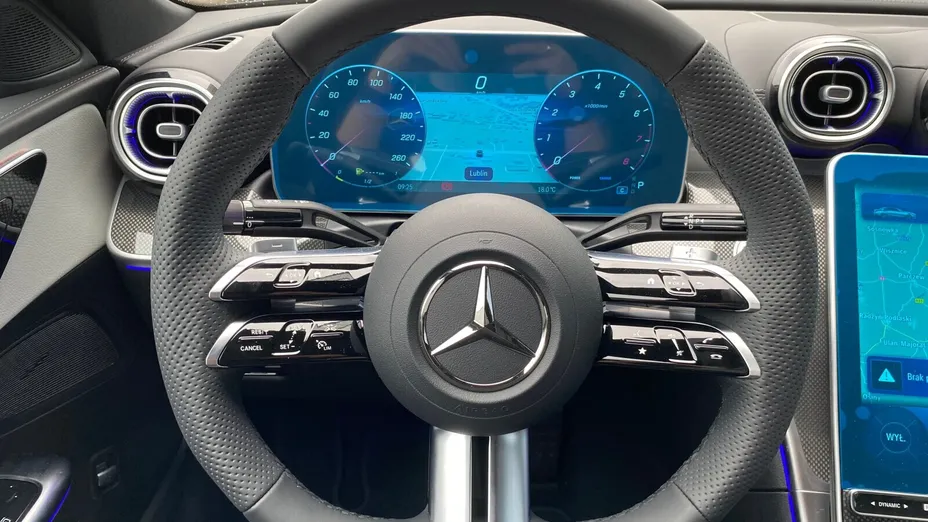 MERCEDES-BENZ C Klasa C 180 mHEV AMG