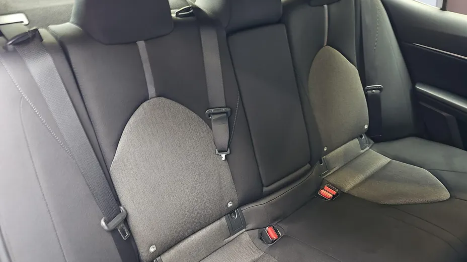 TOYOTA Camry Camry 2.5 Hybrid Comfort CVT