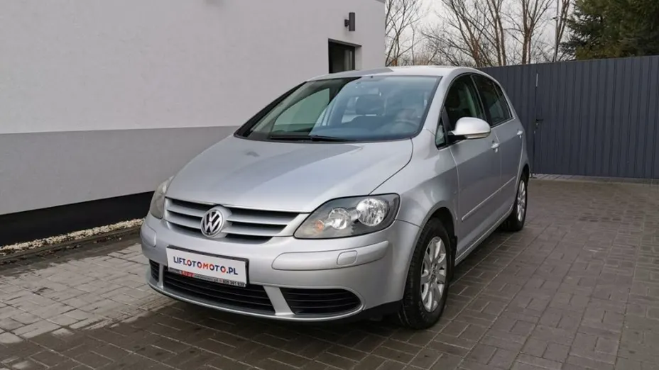 VOLKSWAGEN Golf Plus -