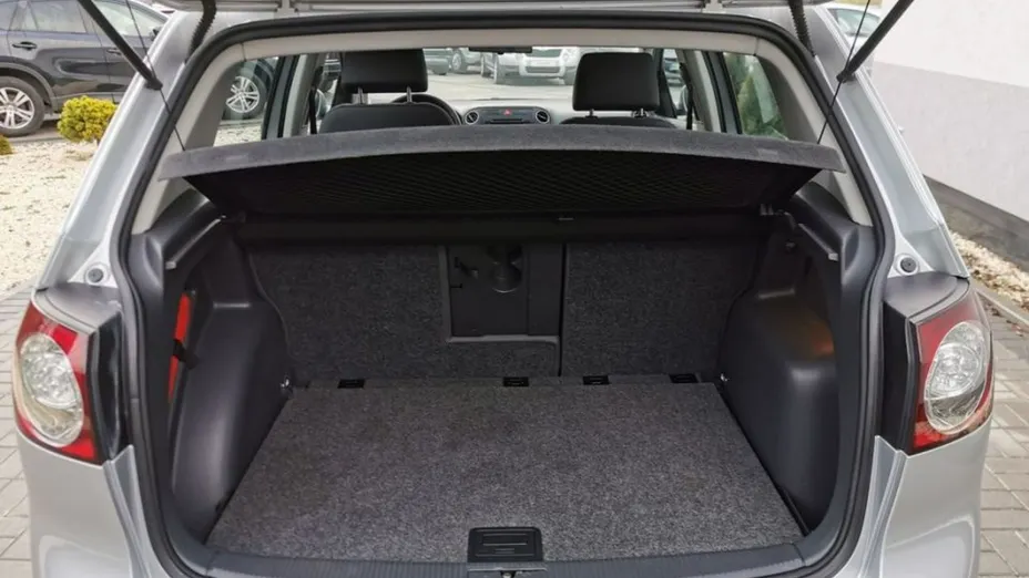 VOLKSWAGEN Golf Plus -