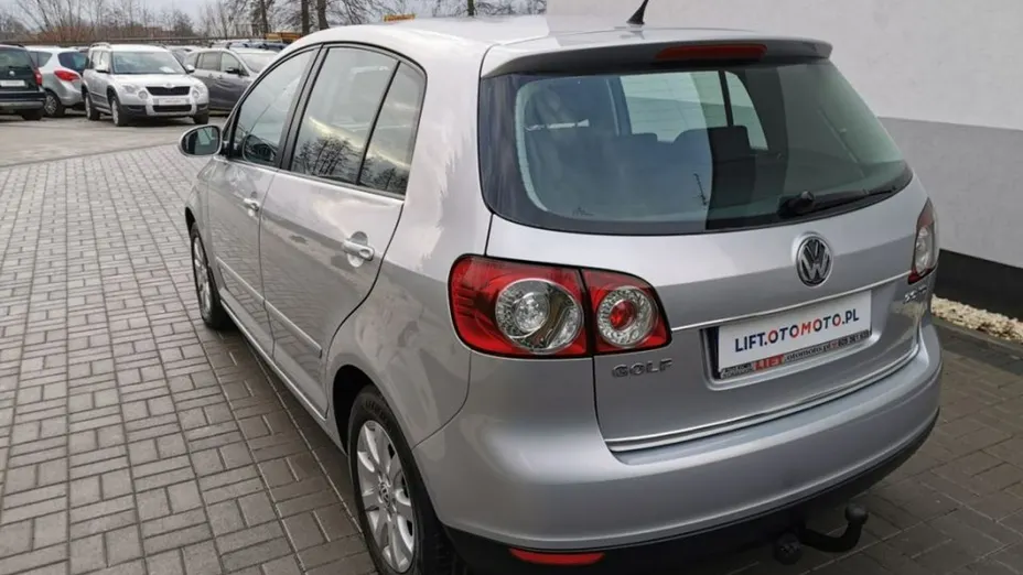 VOLKSWAGEN Golf Plus -