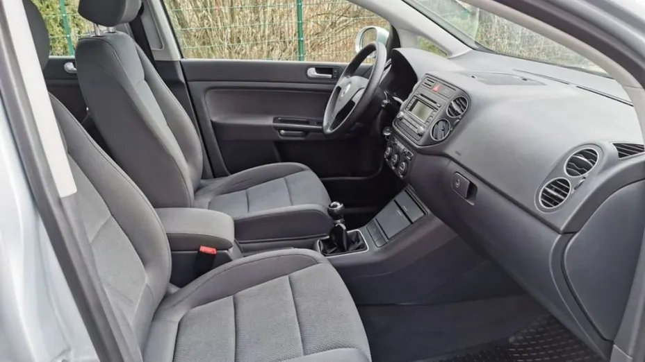VOLKSWAGEN Golf Plus -