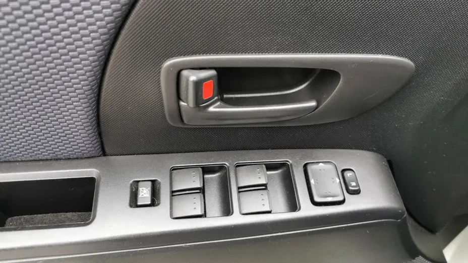 MAZDA 5 -