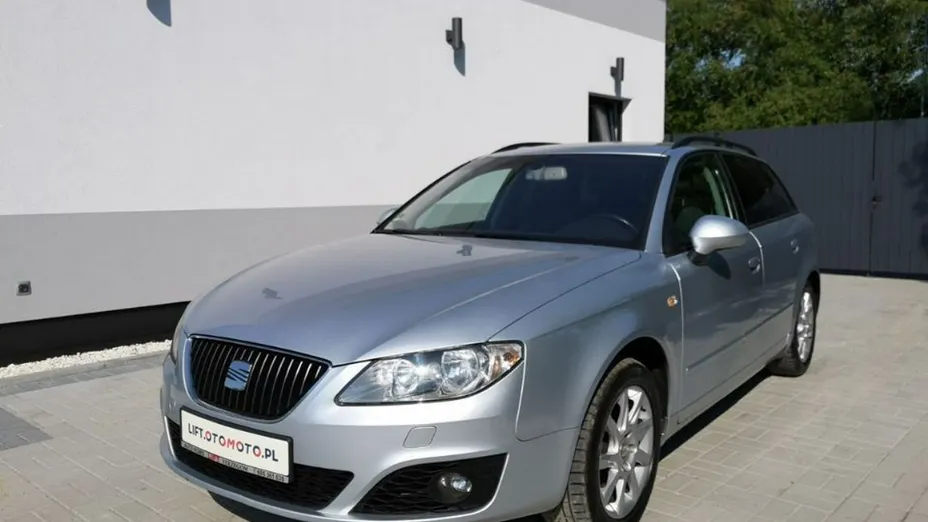 SEAT Exeo -