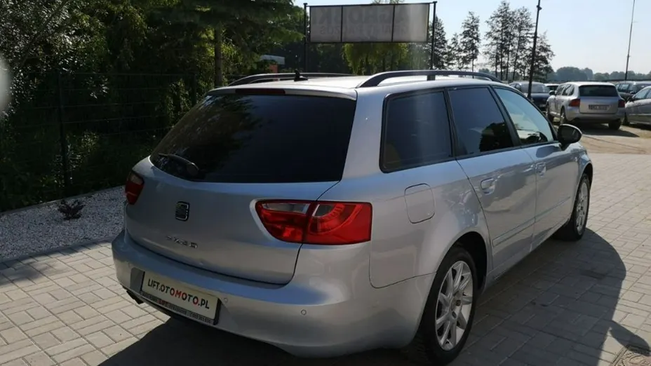 SEAT Exeo -