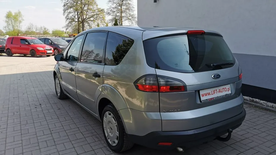 FORD S-MAX -