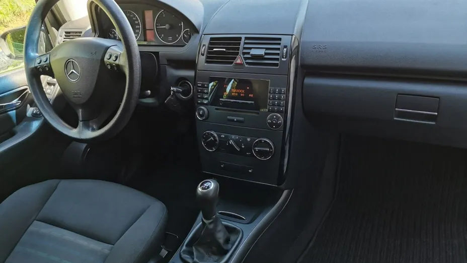 MERCEDES-BENZ A Klasa -