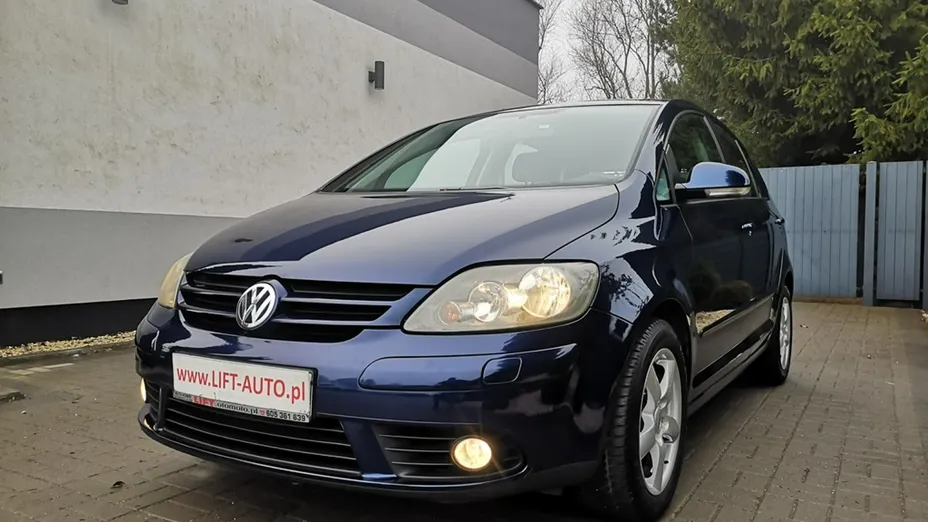 VOLKSWAGEN Golf Plus -