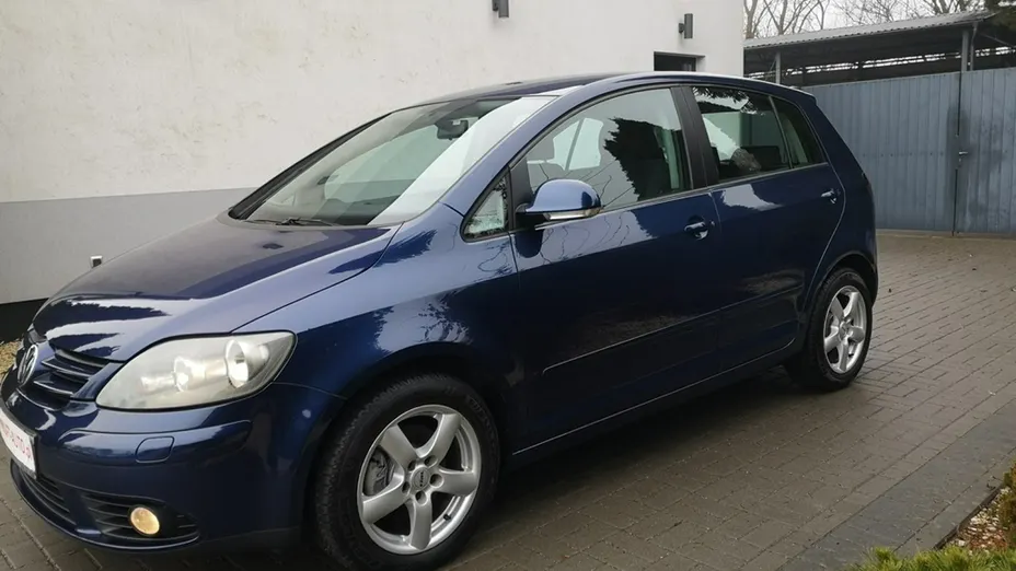 VOLKSWAGEN Golf Plus -