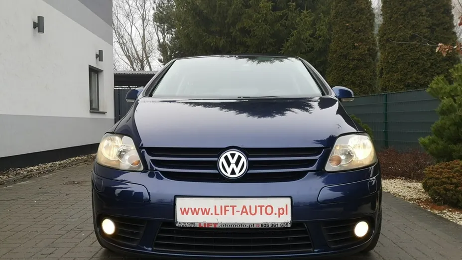 VOLKSWAGEN Golf Plus -