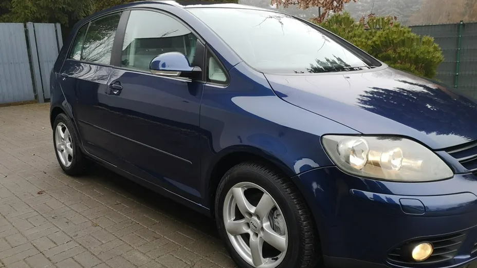 VOLKSWAGEN Golf Plus -