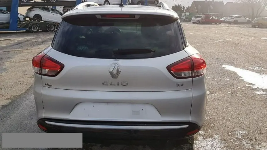 RENAULT Clio -