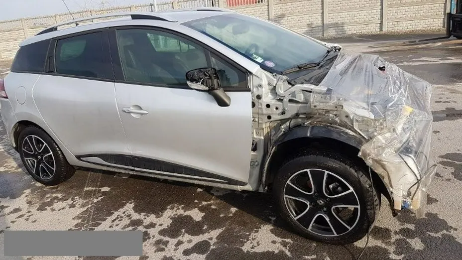 RENAULT Clio -