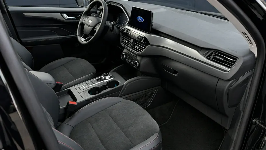 FORD Kuga -