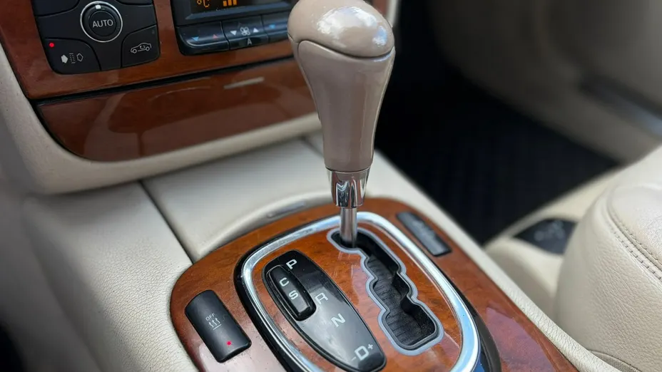 MERCEDES-BENZ S Klasa -