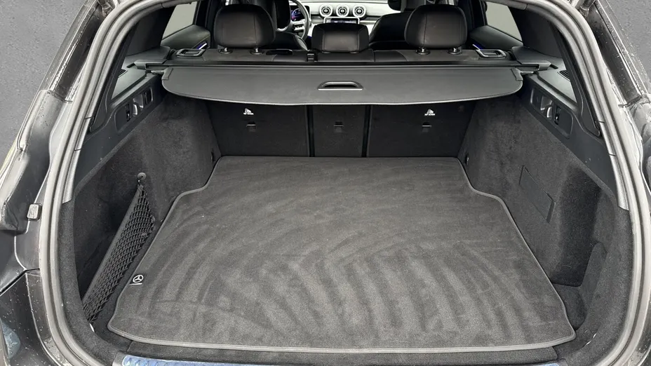 MERCEDES-BENZ C Klasa C 220 d mHEV 4-Matic AMG