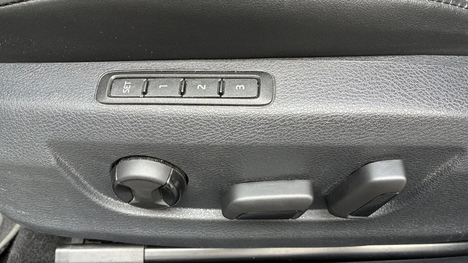 SKODA Superb Superb 2.0 TDI SCR L&K DSG
