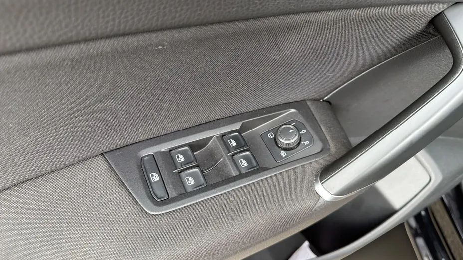 VOLKSWAGEN Touran Touran 2.0 TDI BMT Comfortline DSG