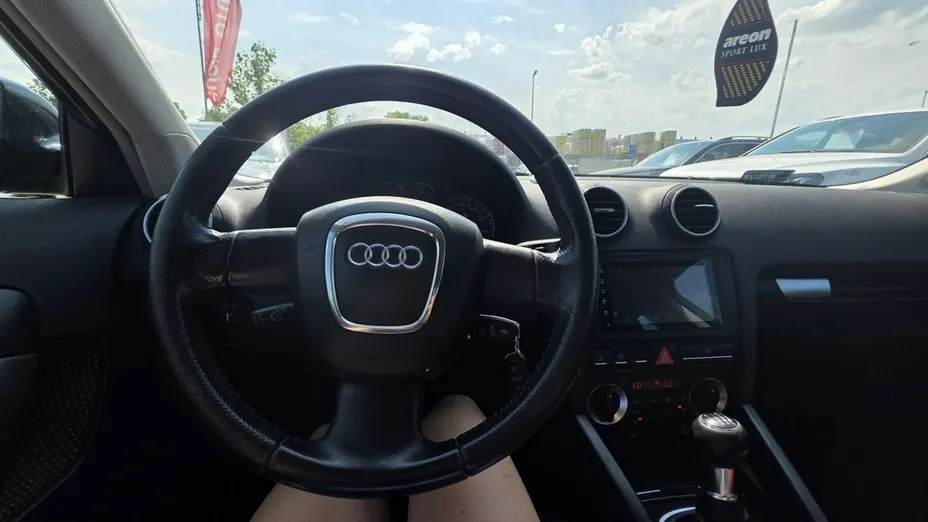 AUDI A3 Sportback -
