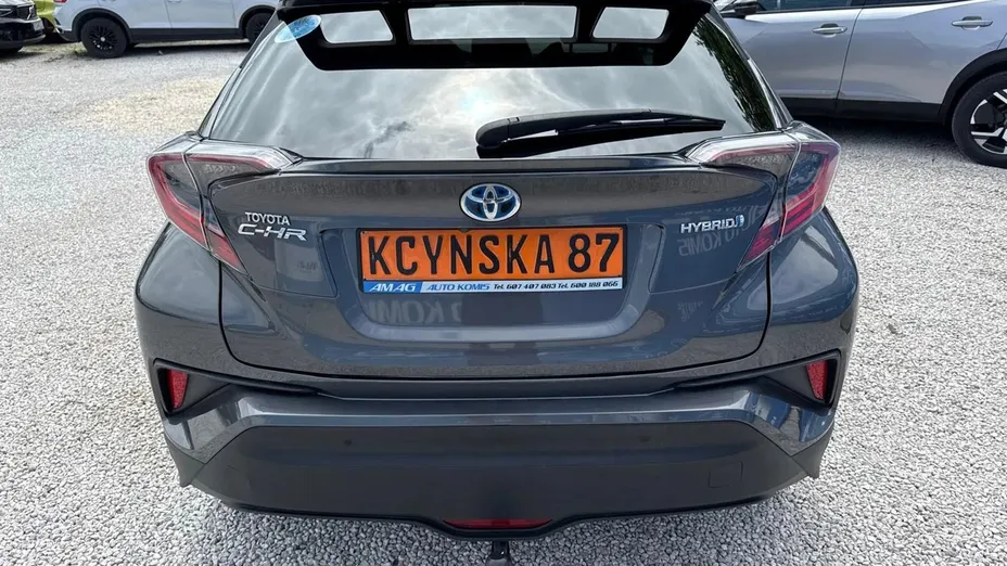 TOYOTA C-HR -