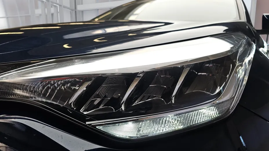 TOYOTA C-HR C-HR 2.0 Hybrid Style