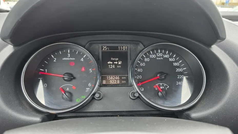 NISSAN Qashqai -