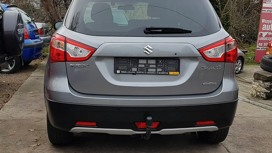SUZUKI S-Cross -