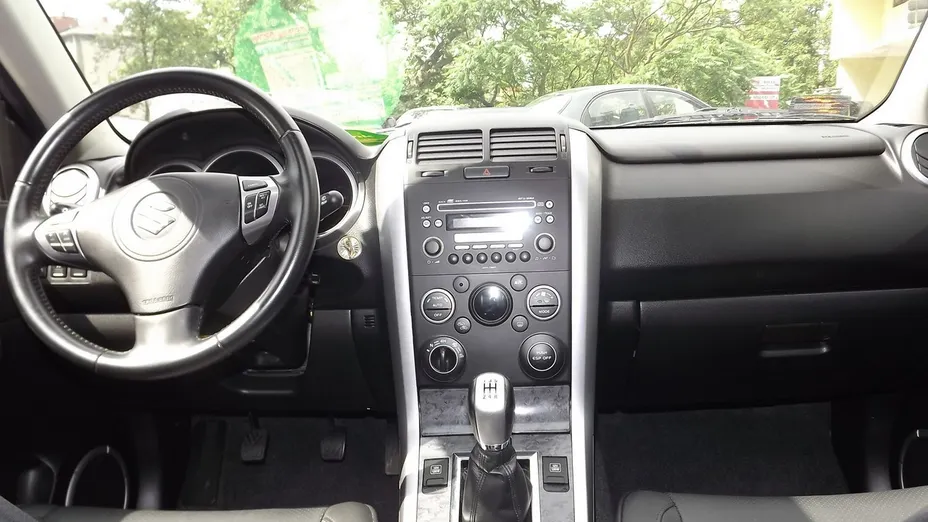 SUZUKI Grand Vitara -