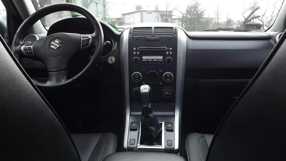 SUZUKI Grand Vitara -