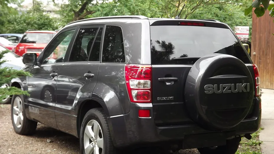 SUZUKI Grand Vitara -