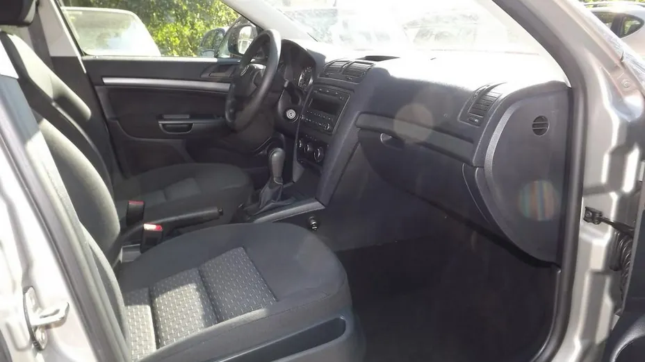 SKODA Octavia -