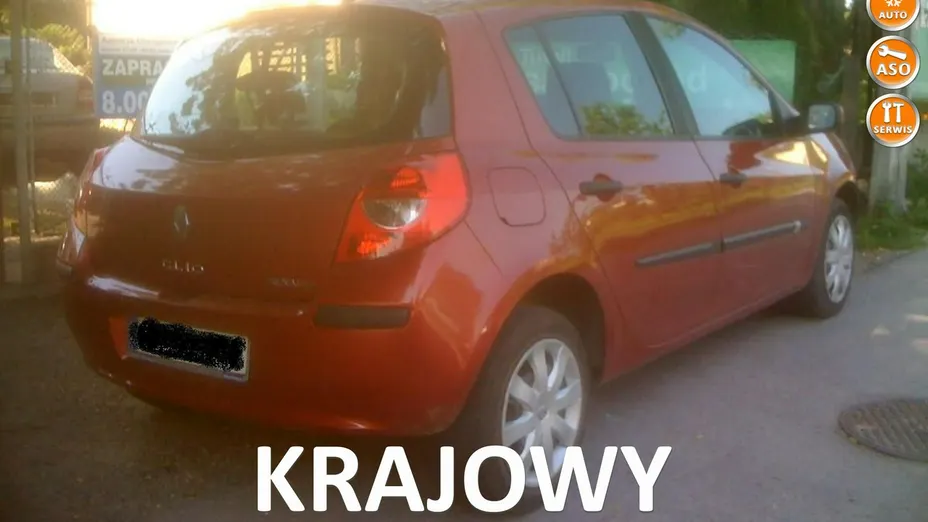 RENAULT Clio -