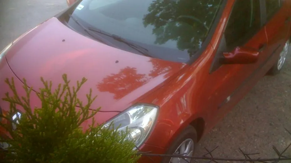 RENAULT Clio -