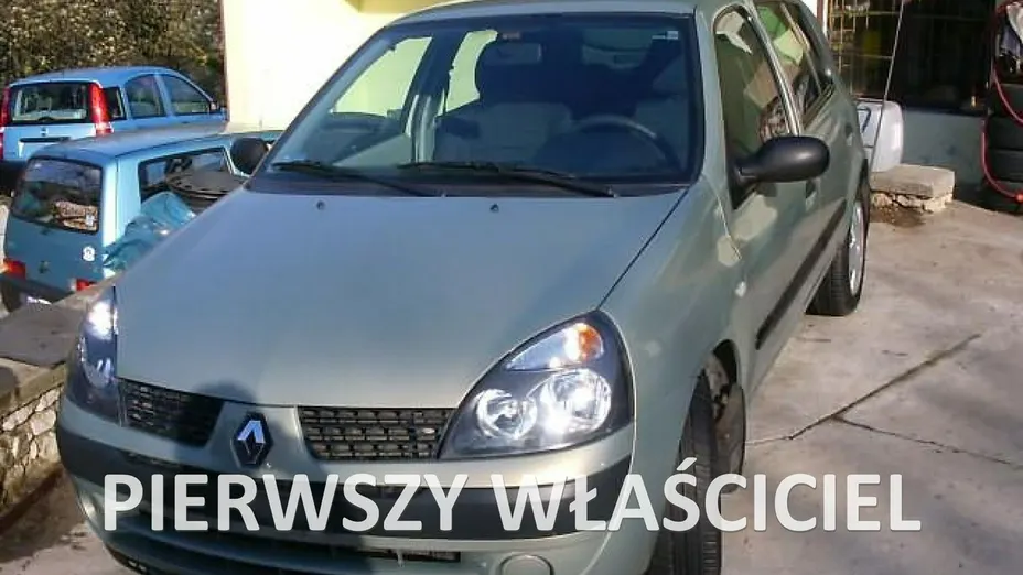 RENAULT Clio -