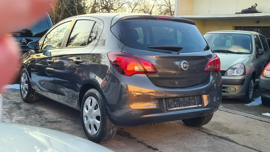 OPEL Corsa -