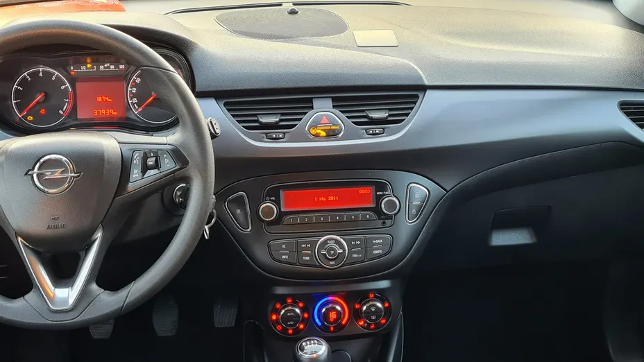 OPEL Corsa -