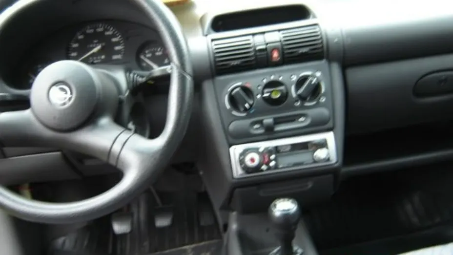 OPEL Corsa -