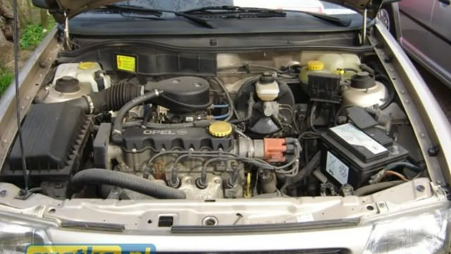 OPEL Astra -