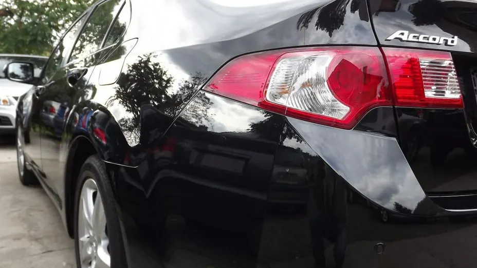 HONDA Accord -
