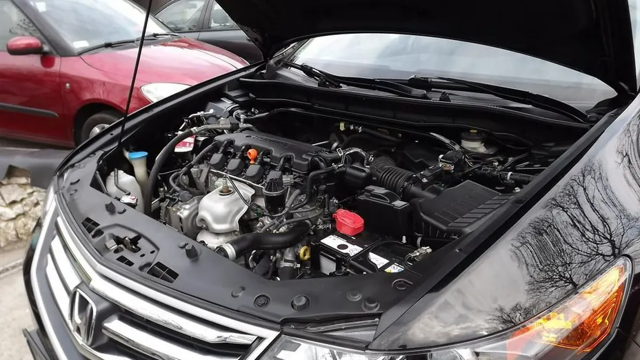 HONDA Accord -