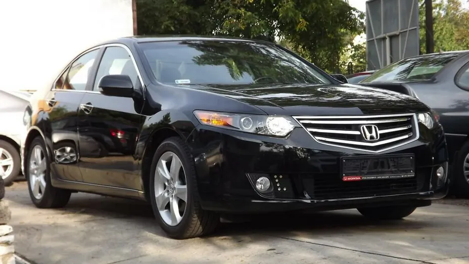 HONDA Accord -