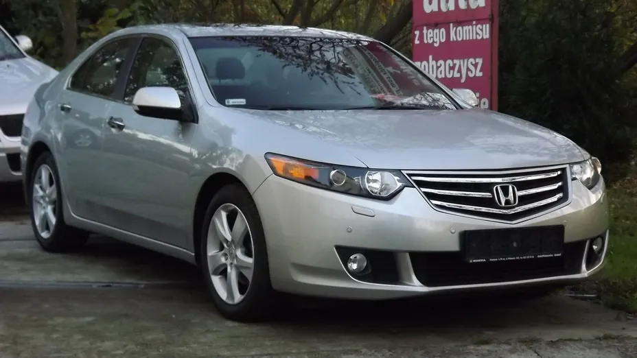HONDA Accord -