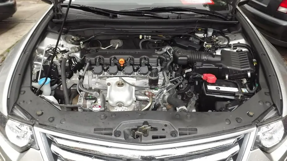 HONDA Accord -